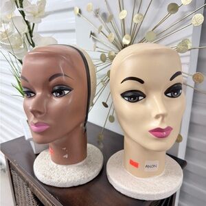 Stylish Mannequin Head Duo - Brown and Cream